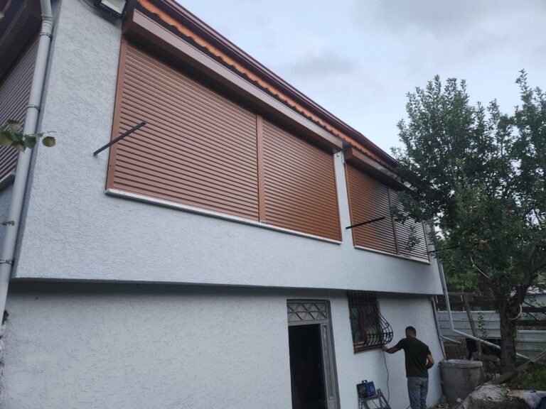 Ahşap Desenli Villa Kepengi